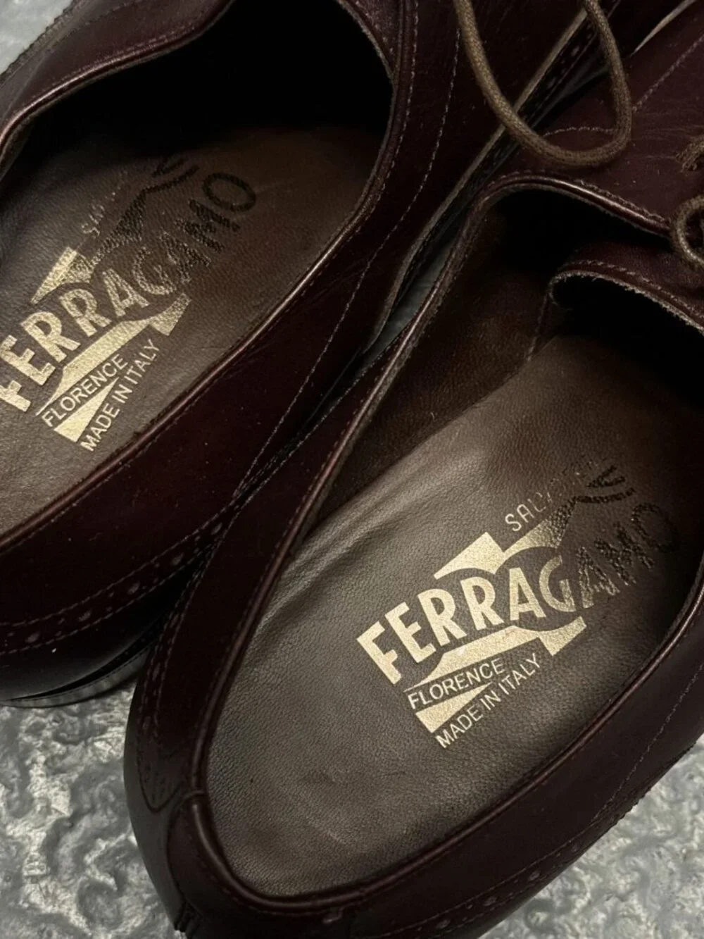 SALVATORE FERRAGAMO BROWN WINGTIP LEATHER SHOES LAVORAZIONE ORIGINALE